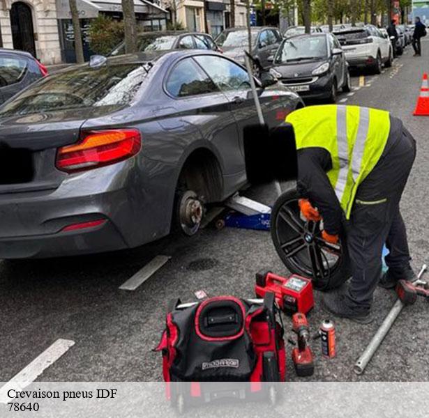 intervention-pour-crevaison-pneus-idf-saint-germain-de-la-grange-78640-2