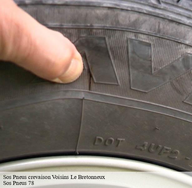 entreprise-specialisee-en-sos-pneus-crevaison-voisins-le-bretonneux-78960-7